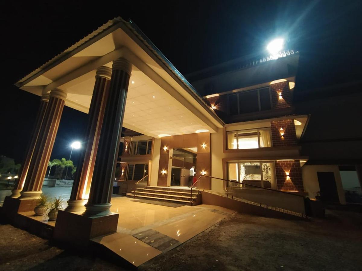 Flamingo Club And Resort Una 3 Km Away From Diu Check Post Zewnętrze zdjęcie