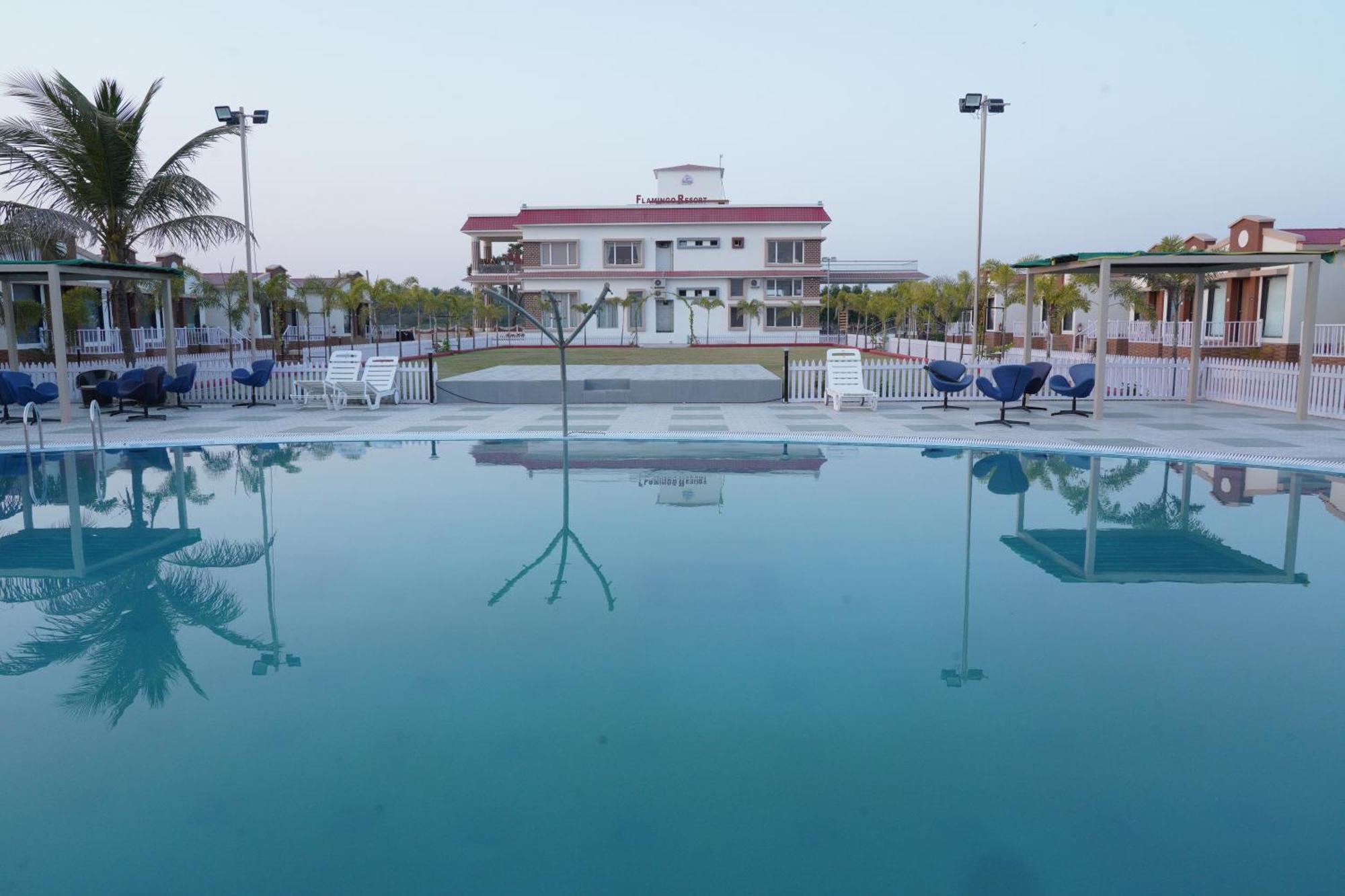 Flamingo Club And Resort Una 3 Km Away From Diu Check Post Zewnętrze zdjęcie